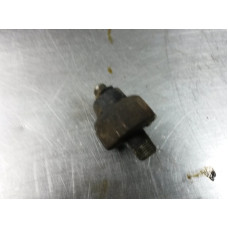 98P031 Engine Oil Pressure Sensor For 96-97 Mitsubishi Galant  2.4